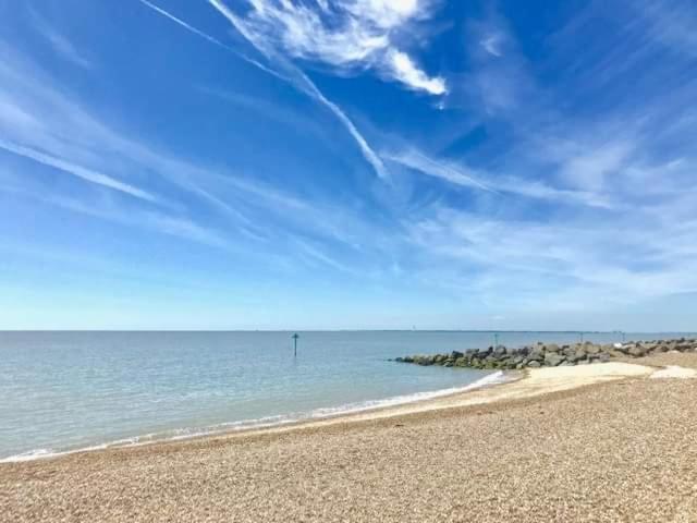 Sunshine Atlas Glamping Retreat Jaywick Sands Exteriér fotografie